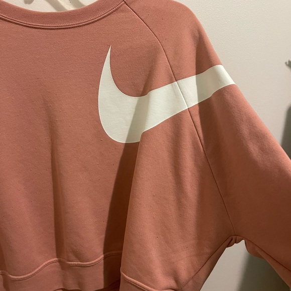 NIKE Cropped Sweater - Picture 3 of 4